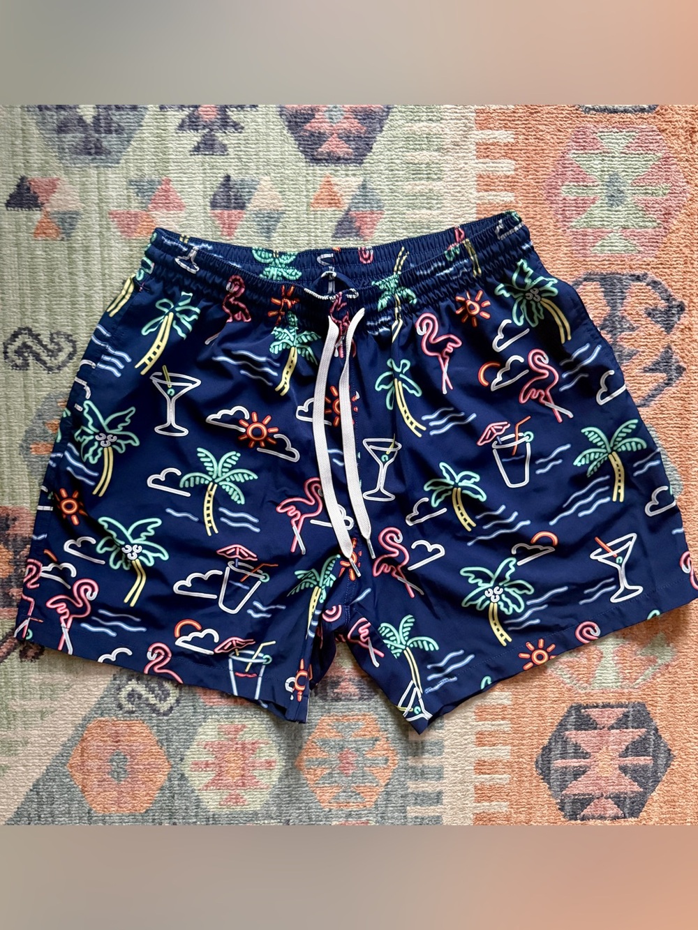 Chubbies Men’s Tropical Flamingo Swim Trunks Navy 5.5” Inseam